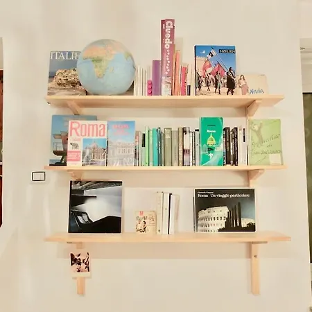 Vintage In Trastevere *