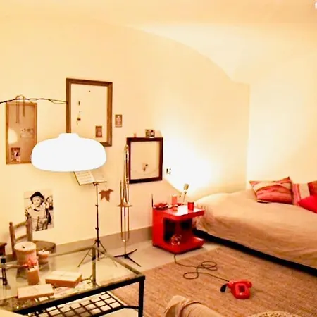 Vintage In Trastevere アパート ローマ