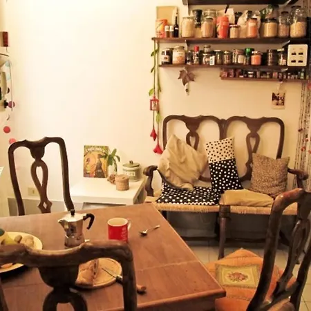 Vintage In Trastevere Διαμέρισμα *